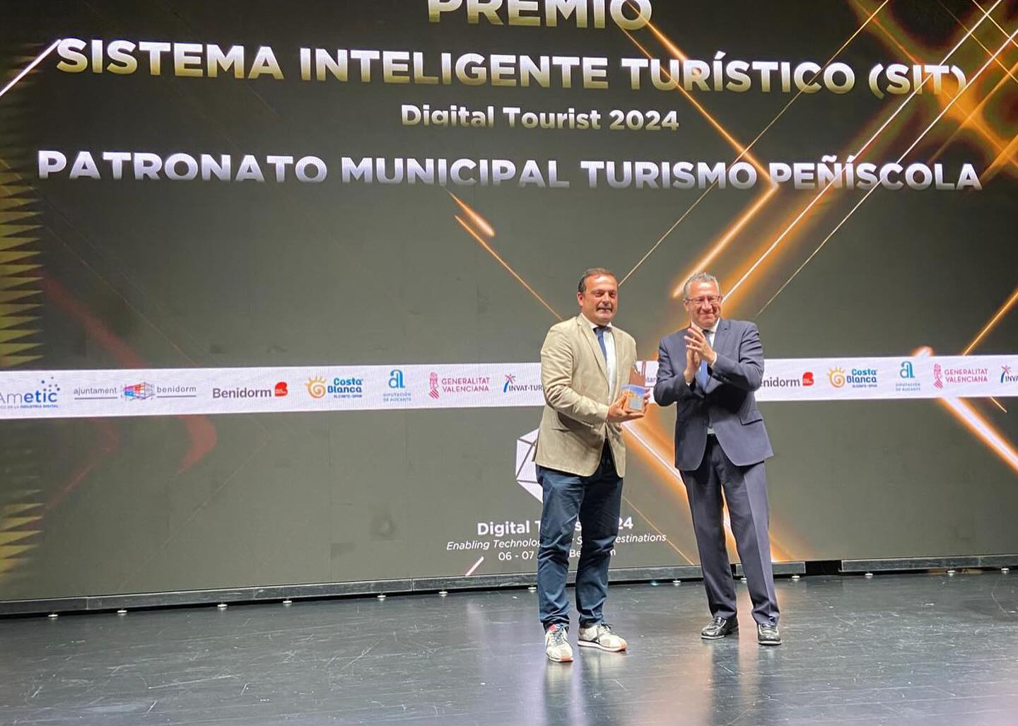 L'Ajuntament de Peníscola, Premi Digital Tourist 2024, en la categoria Sistema Intel·ligent Turístic