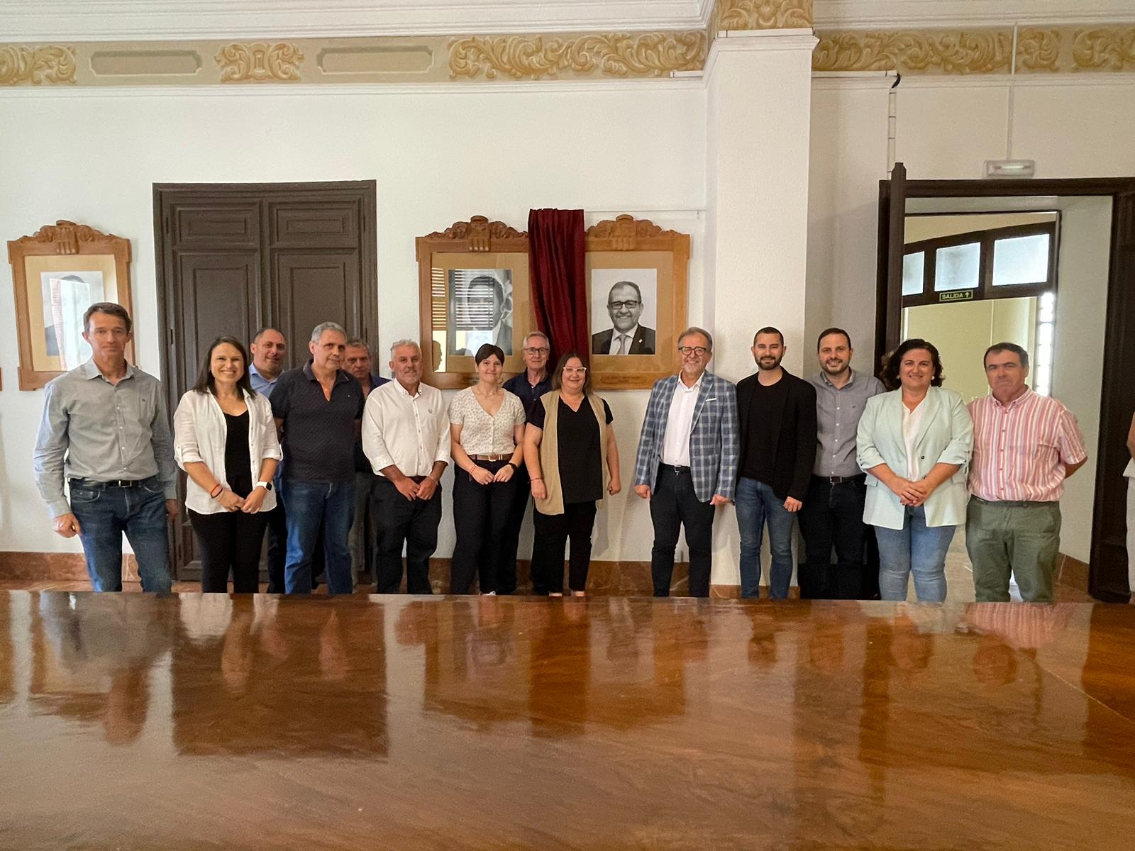 El PSPV agraïx a José Martí la seua labor al capdavant de la Diputació