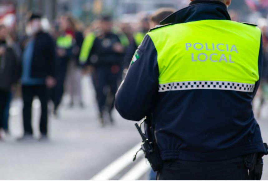 La Generalitat reforça la prevenció amb polseres contra la submissió química en la Nit de Cap d'Any