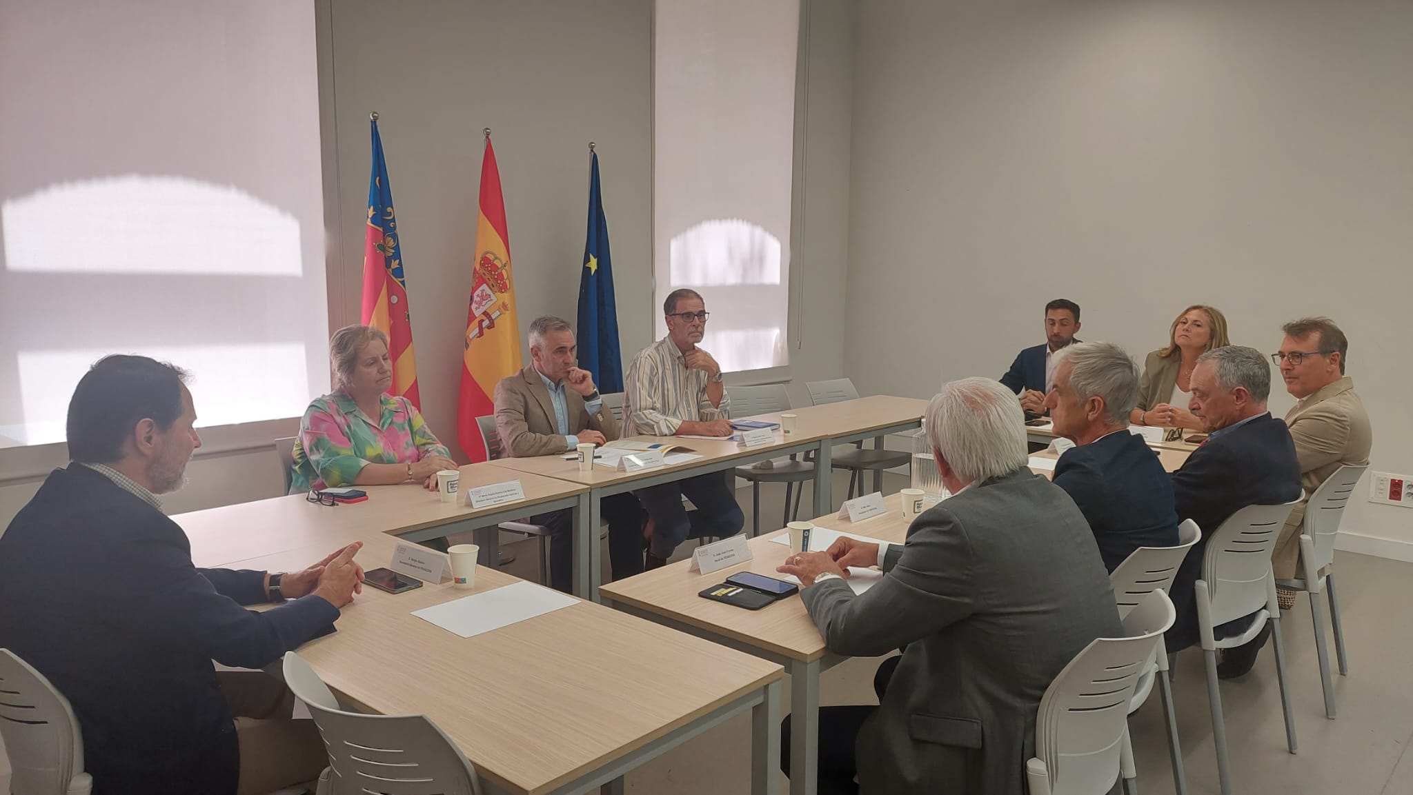 Barrachina: «Consumir productes valencians contribuïx a generar ocupació i riquesa»