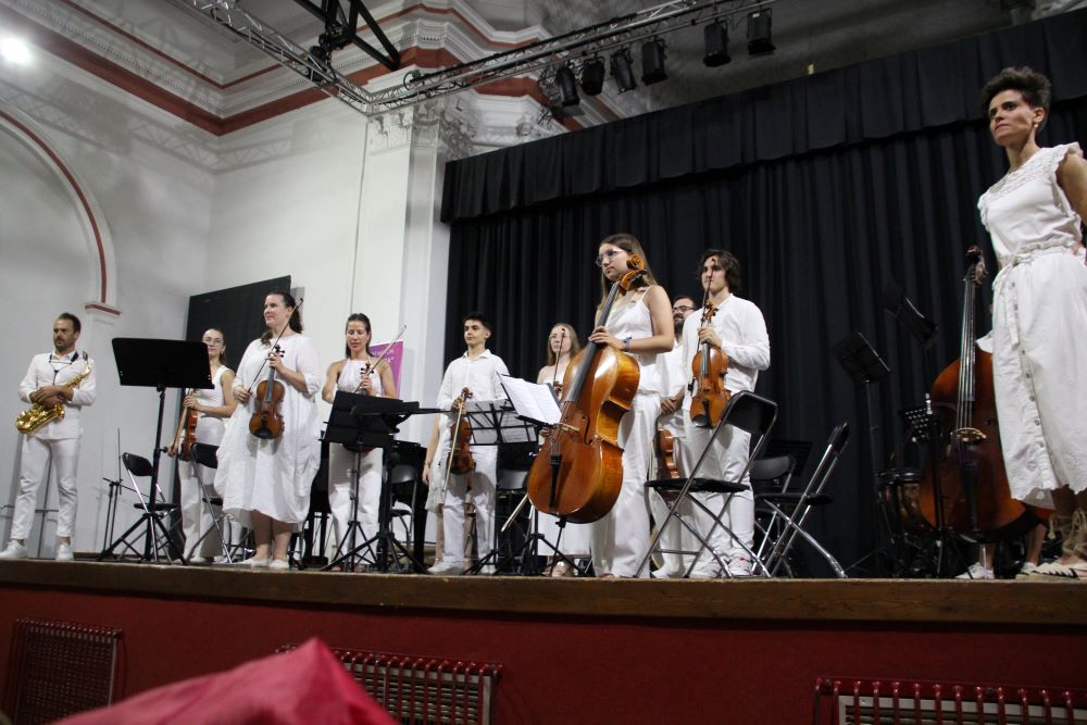 La Jove Orquestra de la Societat Musical La Alianza de Vinaròs oferix «Entre el Klezmer i el Jazz»