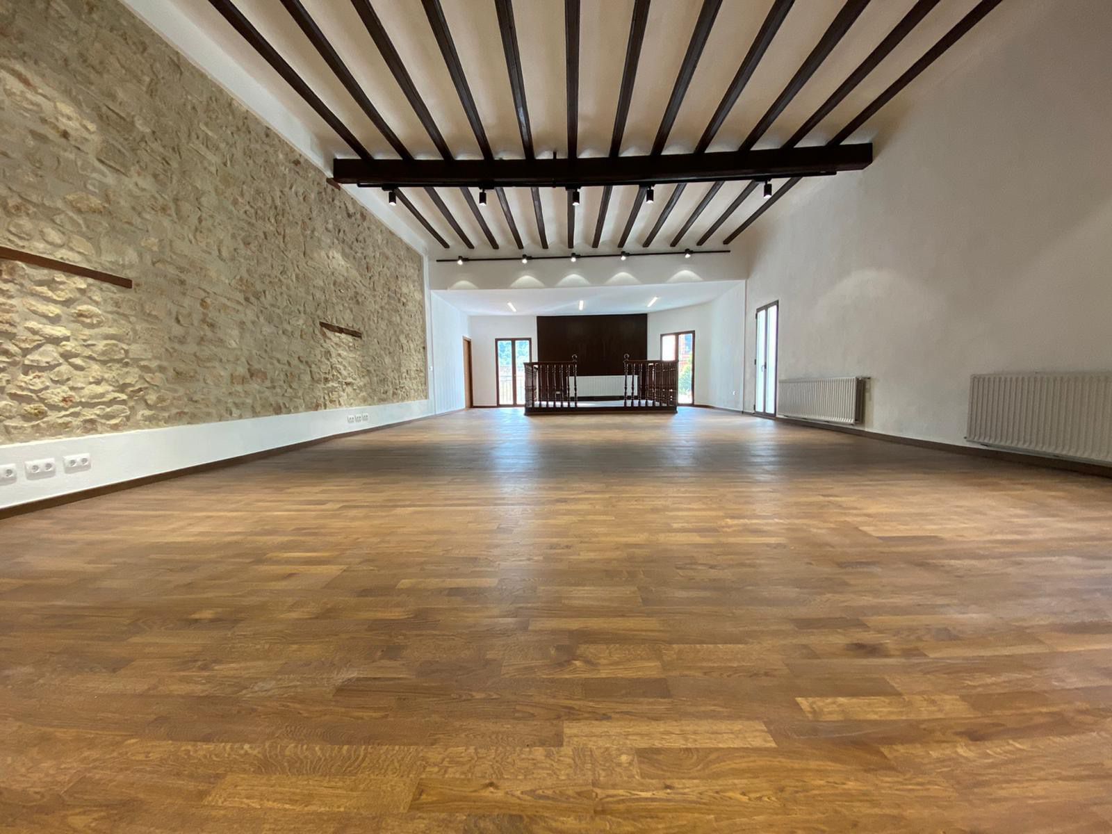 Tírig reformarà el consistori