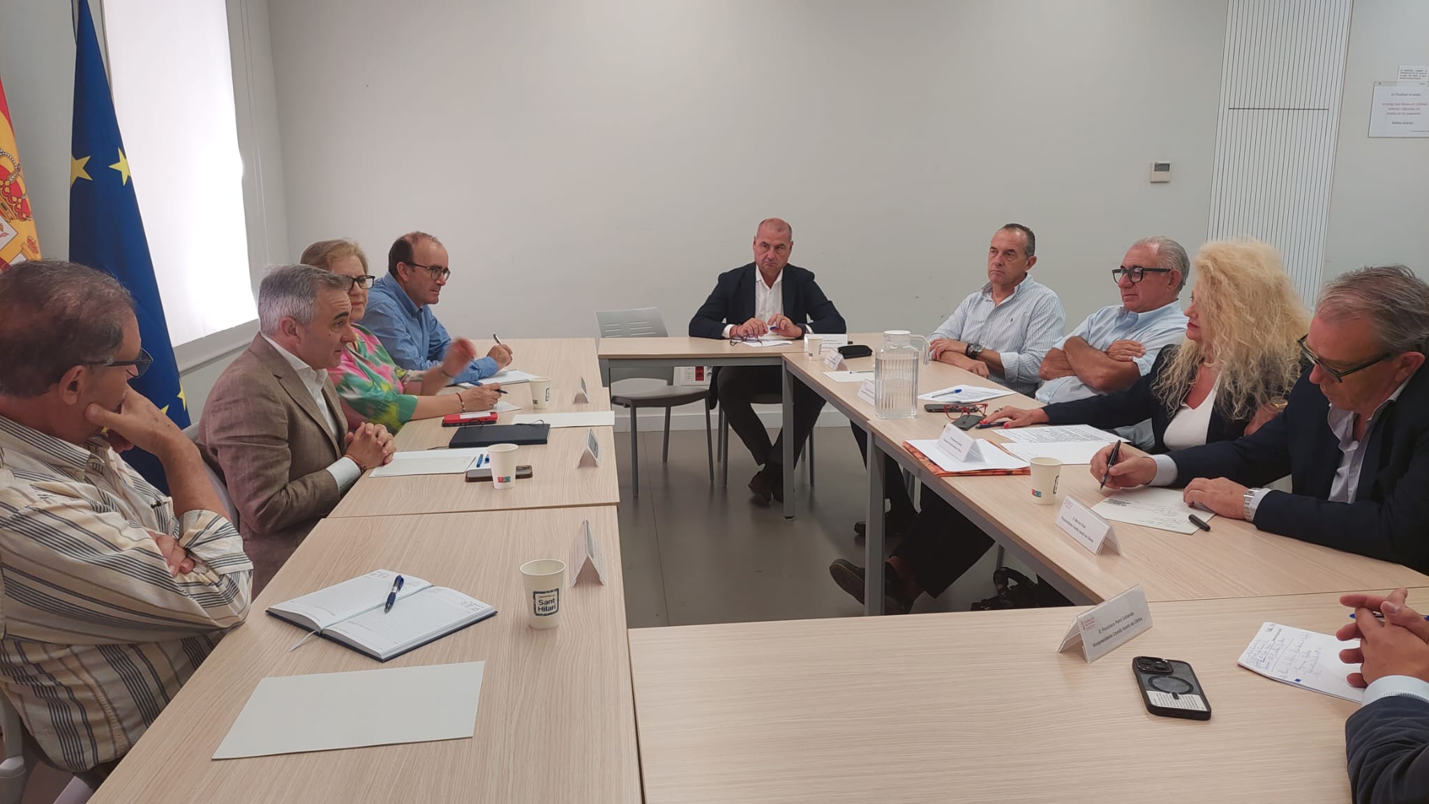 Barrachina lamenta que entren a la UE cítrics tractats amb plaguicides prohibits