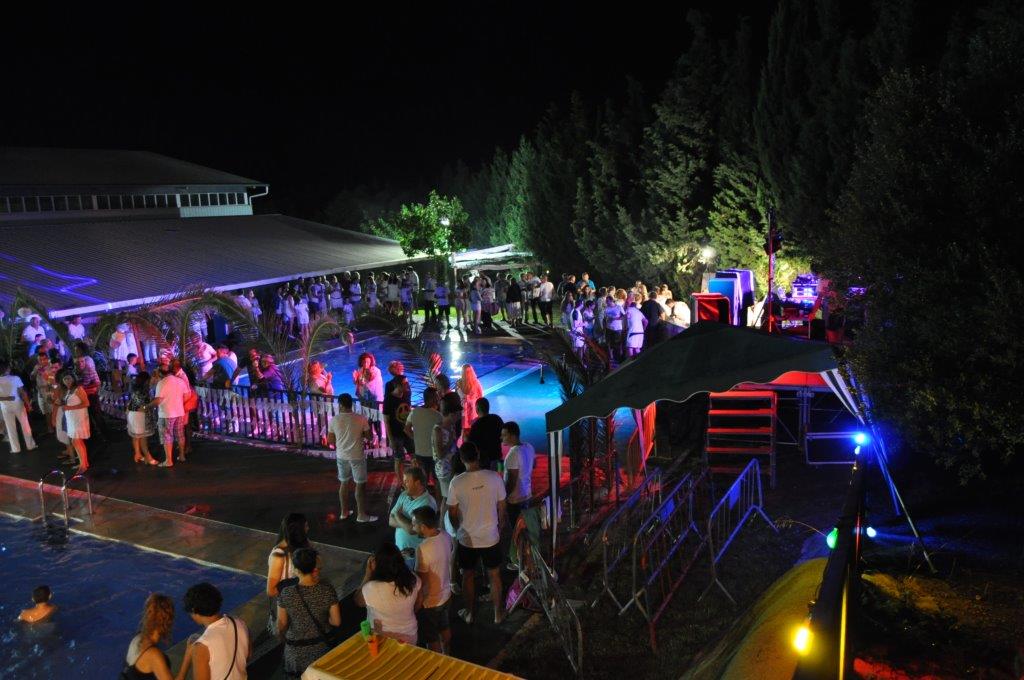 Torna el «Water Festival» a Santa Magdalena per a donar la benvinguda a l'estiu