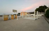 Comença el muntatge de les aules prefabricades de Tírig mentres dure la reforma del col·legi