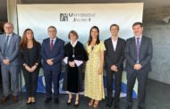 Rovira: «Estem potenciant el pla de beques i ajudes perquè cap estudiant abandone la seua formació»