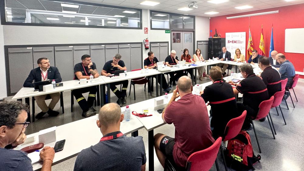 Pradas:«Coordinació i formació són fonamentals per a un servici de bombers provincial i municipal eficaç»