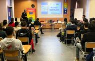 La Policia d'Alcalà-Alcossebre impartix formació per a acabar amb l'assetjament escolar a l'IES Serra d’Irta