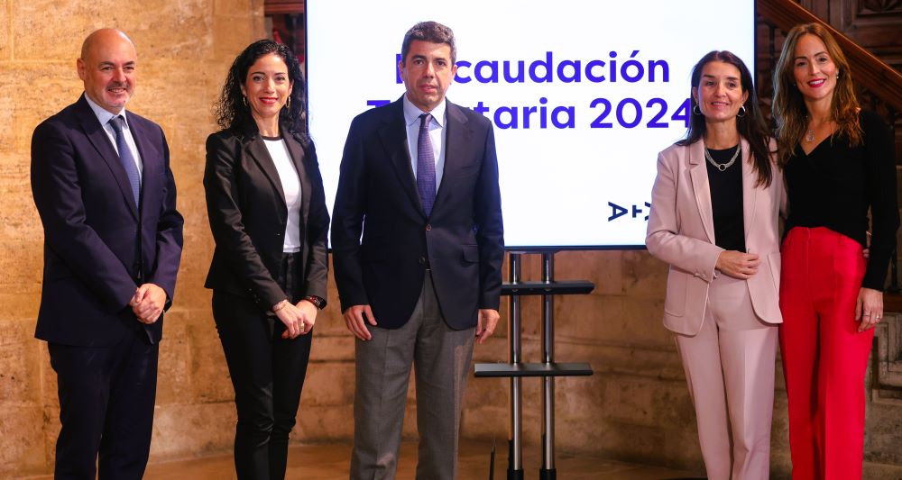 Mazón: «La política fiscal del Consell funciona en reduir l'esforç fiscal als qui més ho necessiten»