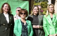 Marta Barrachina mostra el seu suport incondicional a la lluita contra el càncer