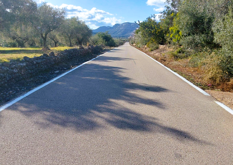 L'Ajuntament de Rossell rep el document tècnic de millora de la carretera CV-100 Sant Rafael-Rossell
