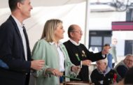 Marta Barrachina compartix la música tradicional de Magdalena amb la Colla de Dolçainers i Tabaleters