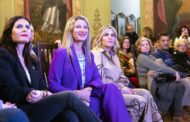 Anne Igartiburu convertix la Diputació en un espai de reflexió sobre els valors i les emocions humanes