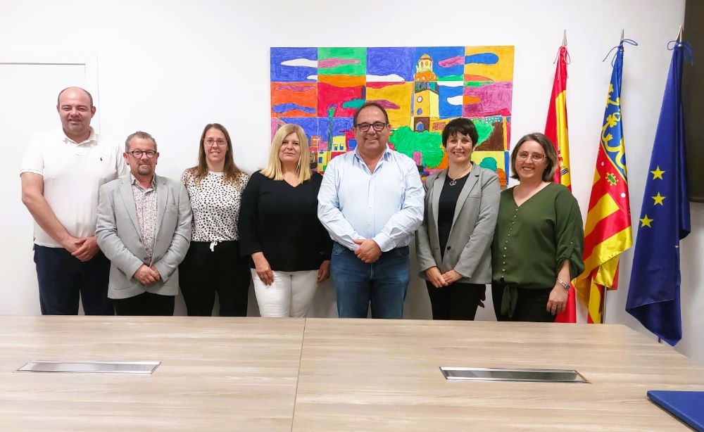 Hoogeveen s'incorpora com a regidor del Grup Popular a l'Ajuntament de Sant Rafael del Riu