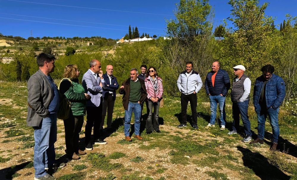 Barrachina presenta un pla de 2,5M per a garantir l'aigua en explotacions ramaderes