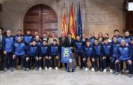 Mazón enaltix la «cultura de l'esforç i el treball en equip» del Servigroup Peníscola FS