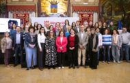 Estudi pioner sobre els biaixos de gènere en l’àmbit de la IA i l’impacte en les dones del món rural