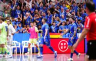 El Servigroup Peníscola FS torna a ser líder de Primera després de superar al Barça (3-2)
