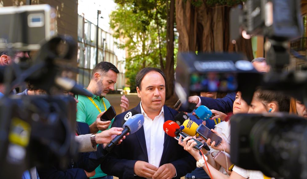 Pérez Llorca presidix la nova comissió gestora que «aglutina totes les sensibilitats del PPCV»