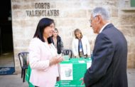 Les Corts Valencianes s'unixen un any més a la lluita contra el càncer