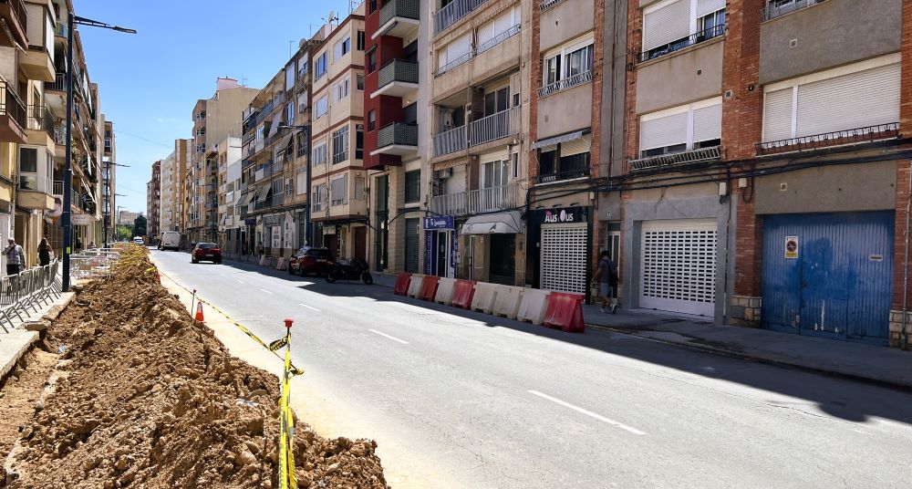 La Policia Local de Vinaròs informa que a partir dilluns es tallarà la circulació a tota l’avinguda de la Llibertat