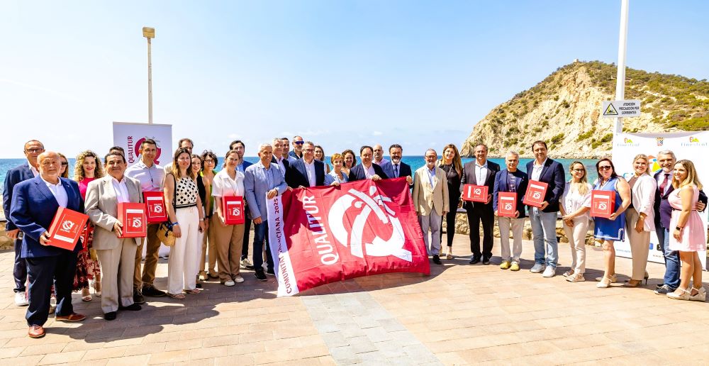 Turisme lliura la Bandera Qualitur a 206 platges i cales de 40 municipis
