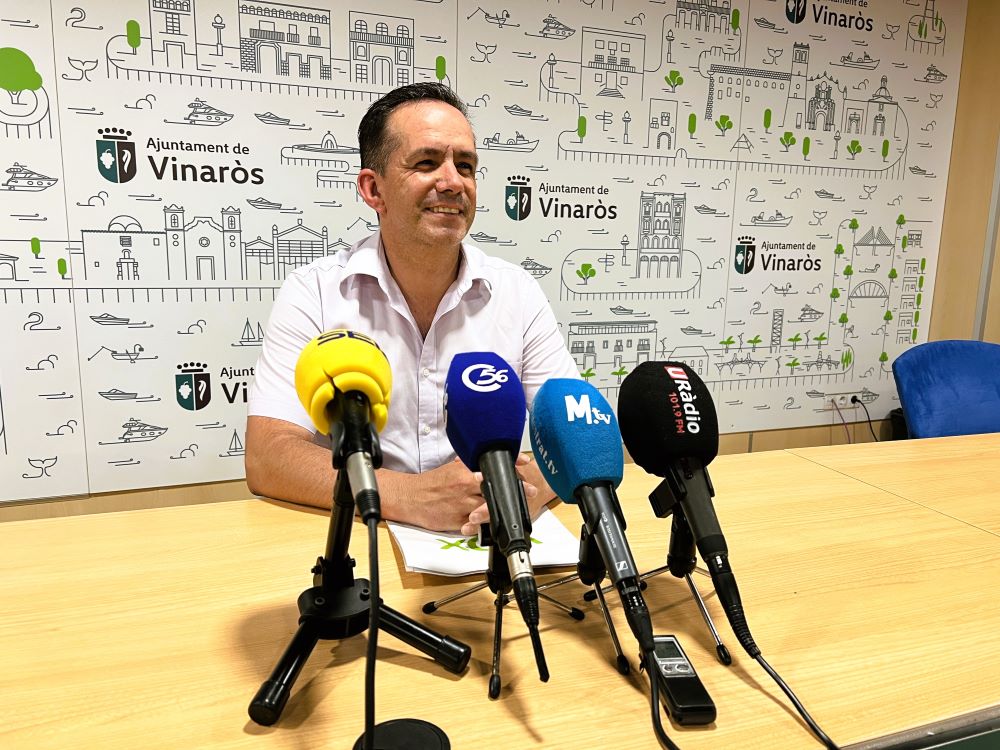 La Regidoria d'Obres i Serveis de Vinaròs reforça la neteja viària amb motiu de l'estiu