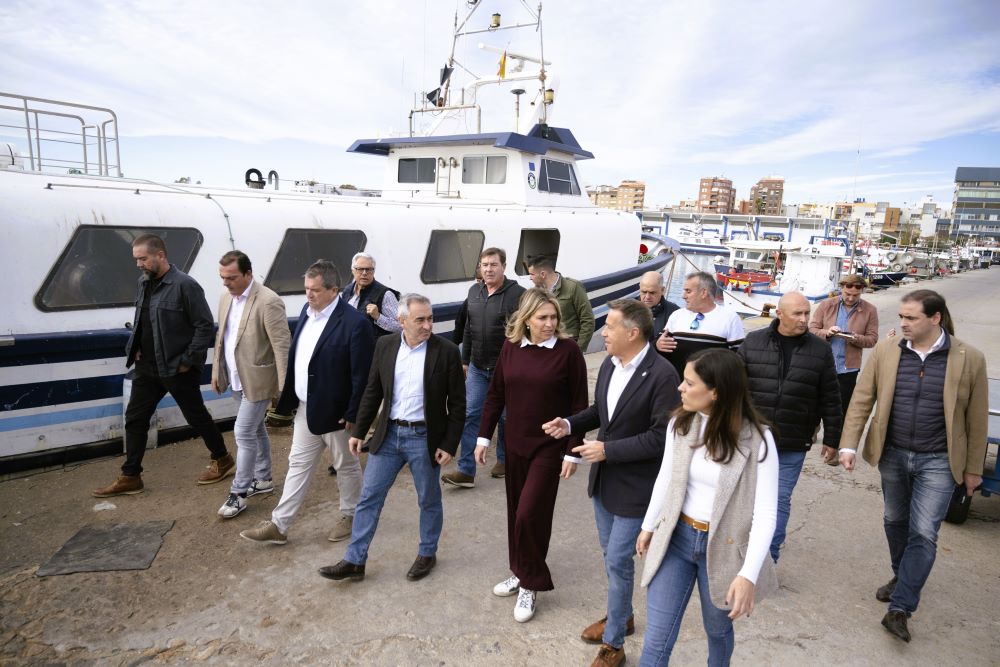 Barrachina enaltix la política del PP «que complix» amb la supressió de les taxes portuàries als pescadors