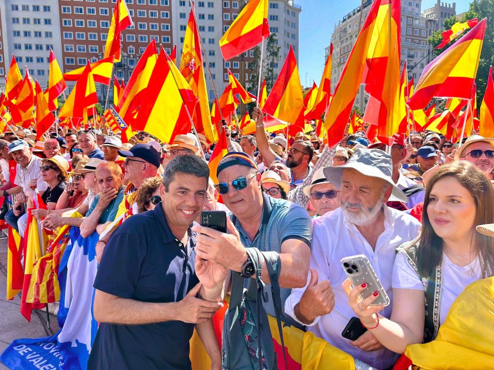 Mazón: «Este Govern ha deixat de defendre els interessos dels valencians i dels espanyols»