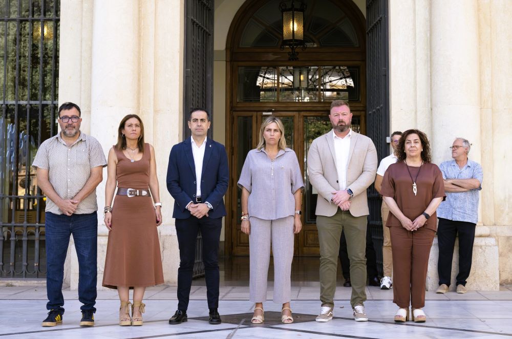 La Diputació de Castelló mostra la seua condemna al crim de violència masclista d'Algemesí