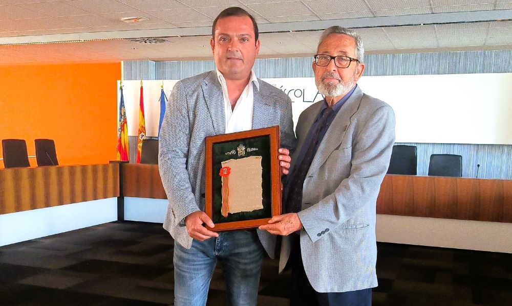 L'Ajuntament de Peníscola és nomenat Soci d'Honor de l'Associació d'Amics del Papa Luna