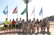 HISSADA DE LA BANDERA BLAVA I LES BANDERES DE QUALITAT A LA PLATJA NORD DE PENÍSCOLA 23-06-2025