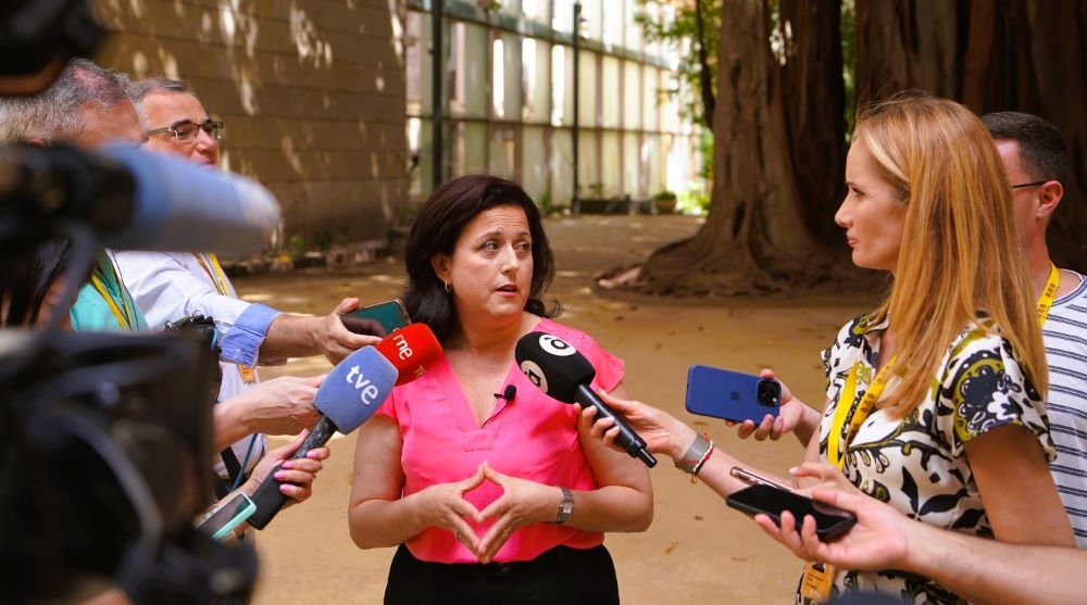 Nieves Martínez: «El tacticisme polític de l'esquerra valenciana frega el cinisme més absolut»