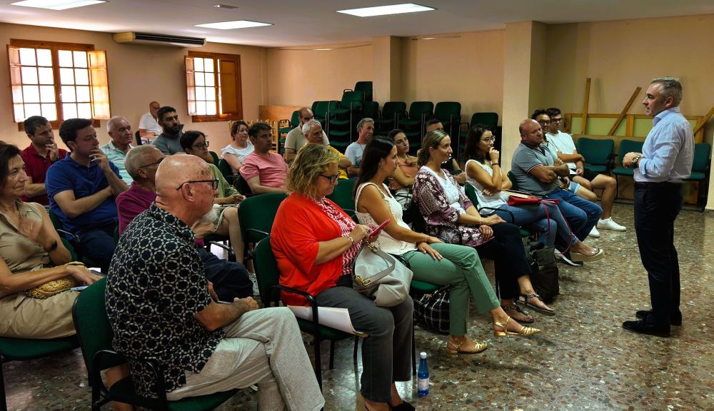 Jornada per a conèixer les novetats legislatives i ajudes per al sector de la tubericultura