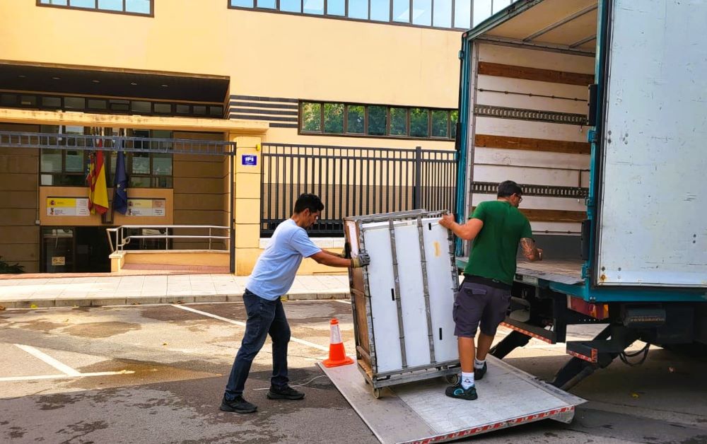 Comença el trasllat de fons de l'Arxiu Històric Provincial de Castelló a la seua nova seu
