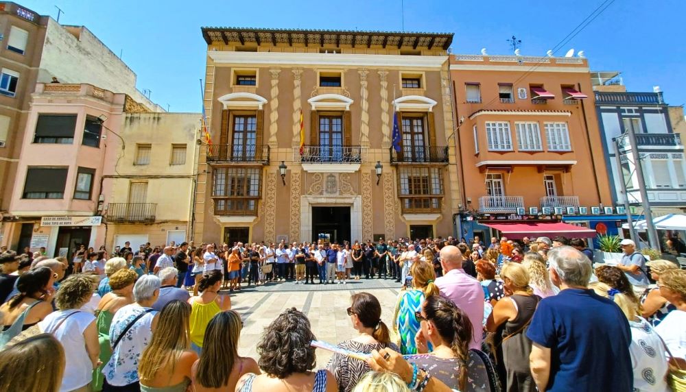 Benicarló expressa el seu condol per la mort de la regidora Arantxa García Roldán