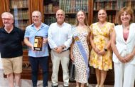 L’Ajuntament de Benicarló reconeix el director de la Serenata, David Rivas Domínguez