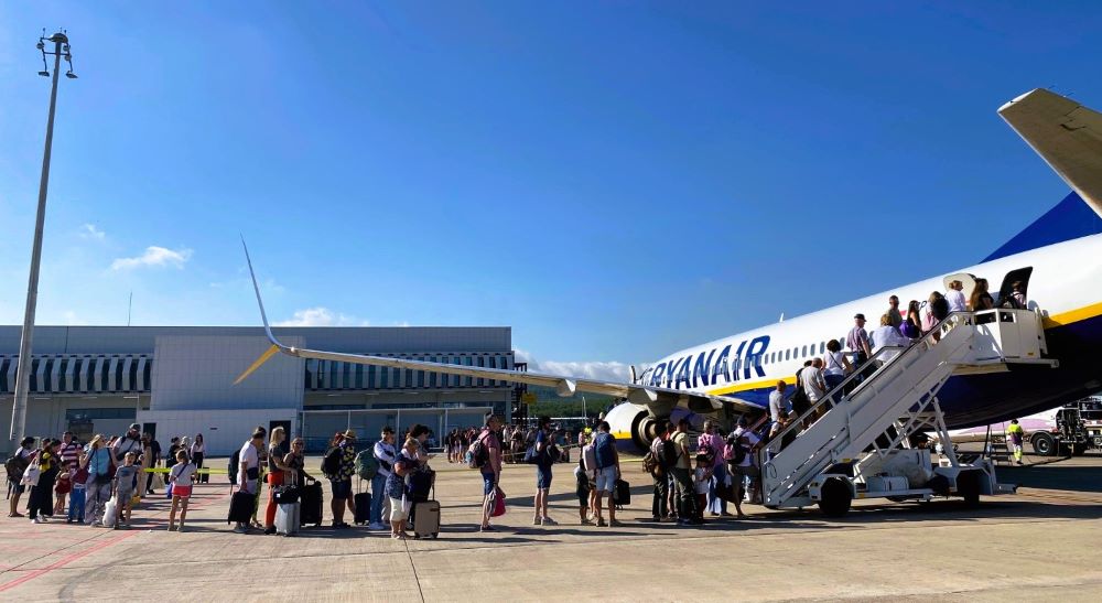 L'aeroport aconseguix al juliol el millor registre i supera per 1a vegada els 40.000 passatgers en un mes