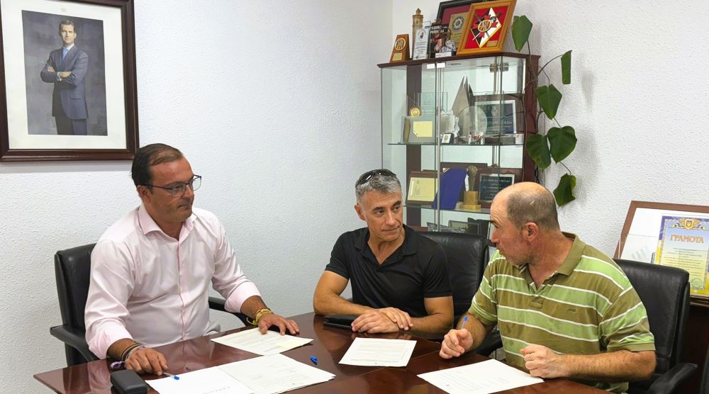 L'Ajuntament de Peníscola, amb la DOP Carxofa de Benicarló
