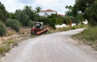 L'Ajuntament de Vinaròs executa els treballs de neteja dels barrancs i rieres