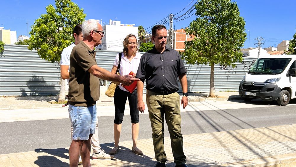 La Regidoria d'Obres i Serveis de Vinaròs adequa l'exterior del Vinalab amb motiu del Gàmesis