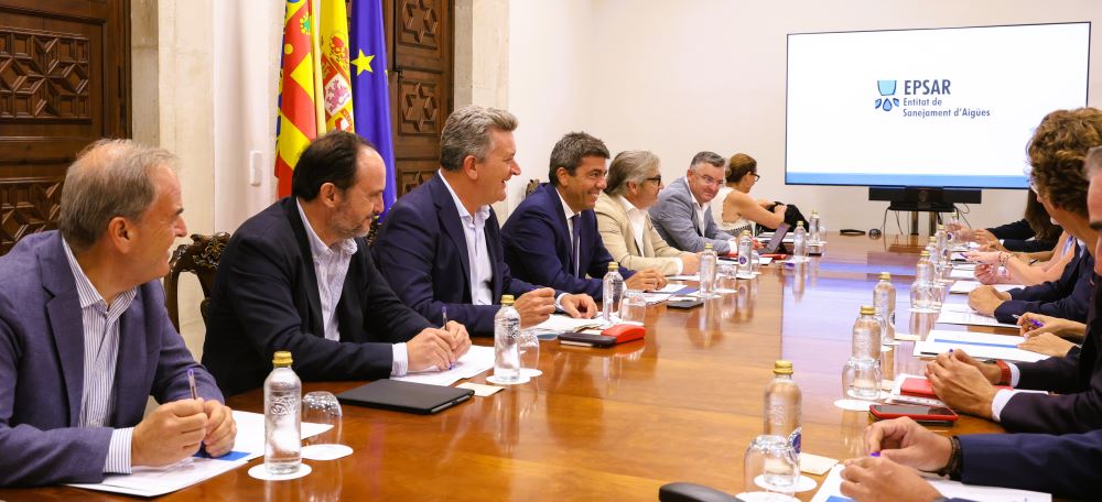 Mazón: «El Consell invertirà més de 665M per a millorar els sistemes de depuració d'aigües»