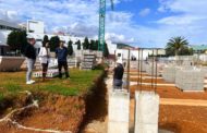 Torreblanca inicia la rescissió del contracte a Urbamed «per paralitzar» les obres de l'institut