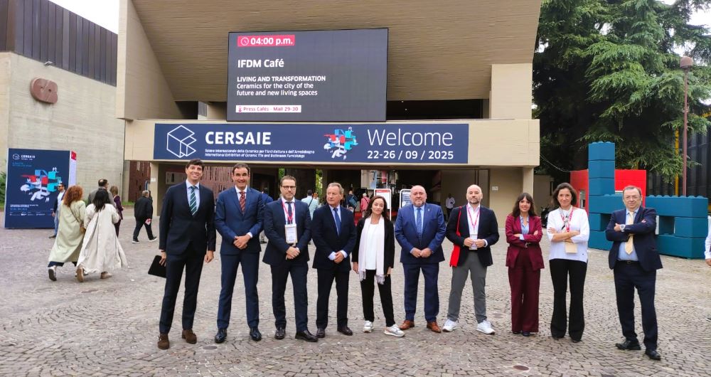 La Diputació de Castelló mostra en Cersaie el seu màxim suport a la indústria ceràmica de la província