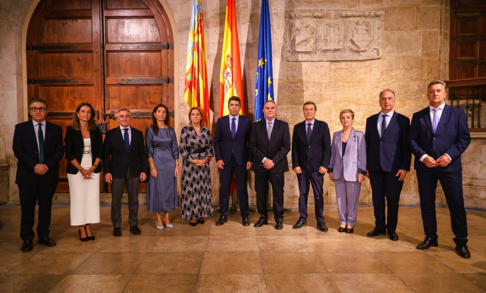 Declaració institucional del president de la Generalitat, Carlos Mazón, amb motiu del Nou d'Octubre