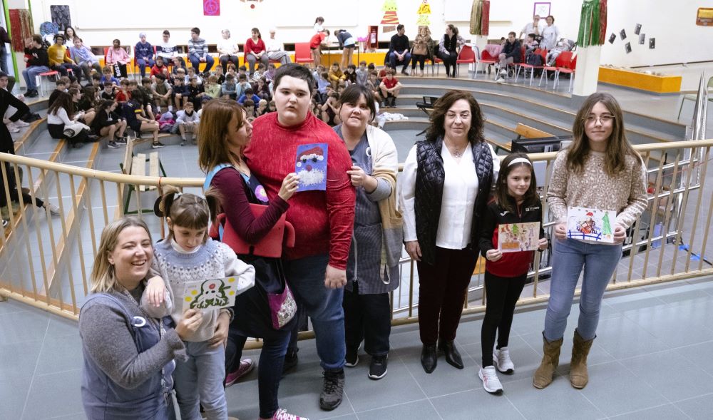 La Diputació impulsa la creativitat dels escolars en una nova edició del Concurs de Postals Nadalenques
