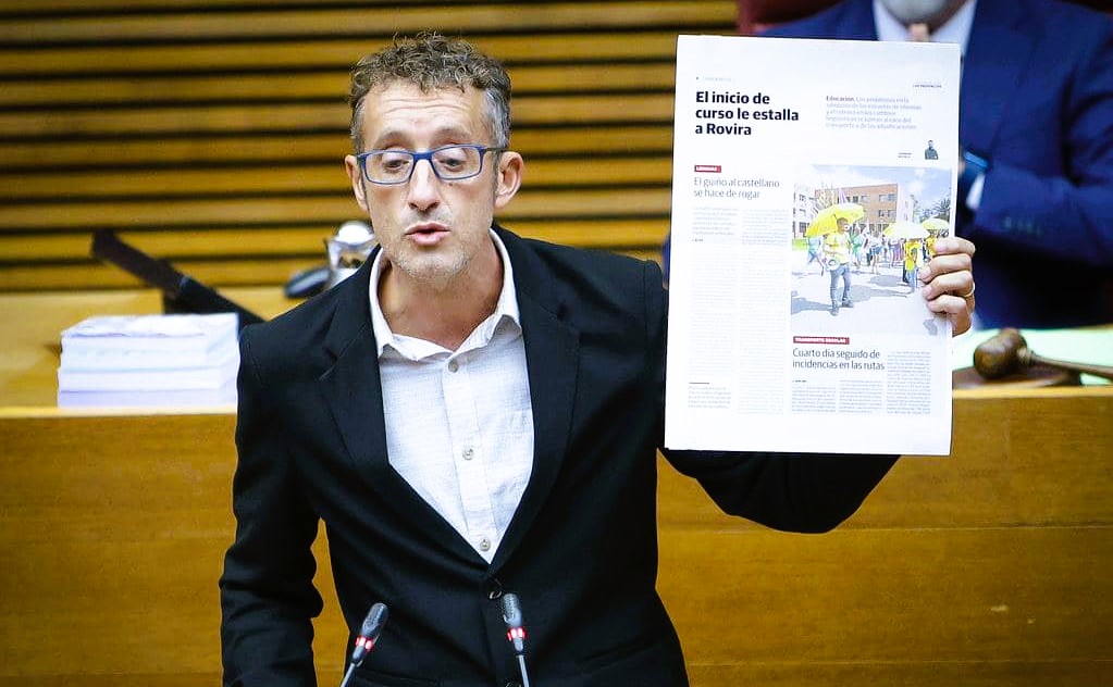 El PSPV denuncia «l’expulsió» de 3.000 alumnes de les EOI, víctimes de les «retallades del PP»