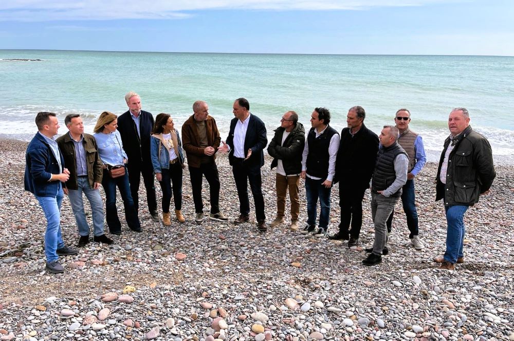 El PP exigix a Sánchez els pressupostos que frenen la regressió de la costa i blinden les cases singulars