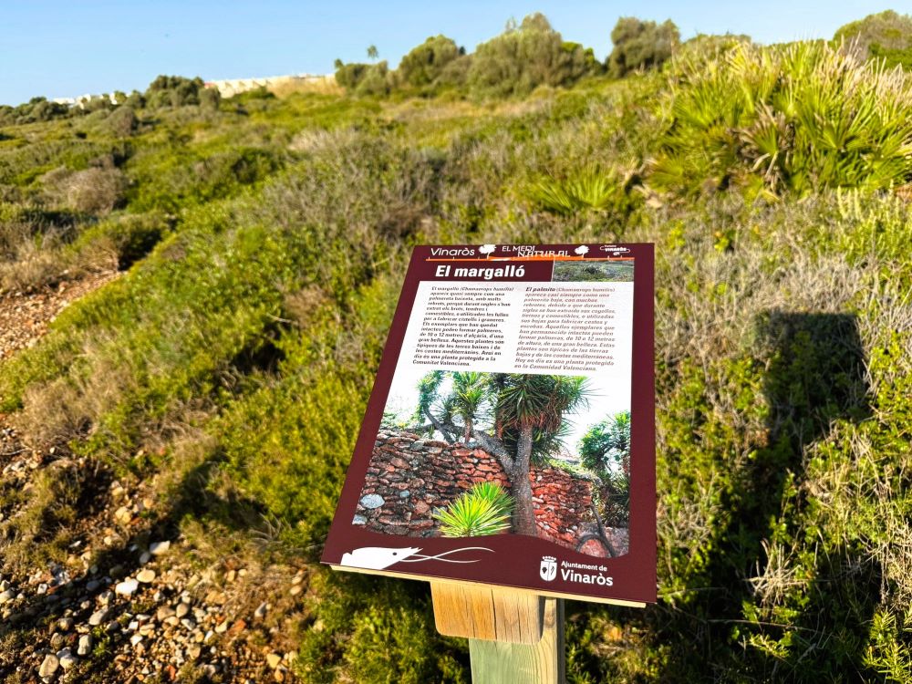 L'Ajuntament de Vinaròs millora la senyalització del Jardí de Sòl de Riu