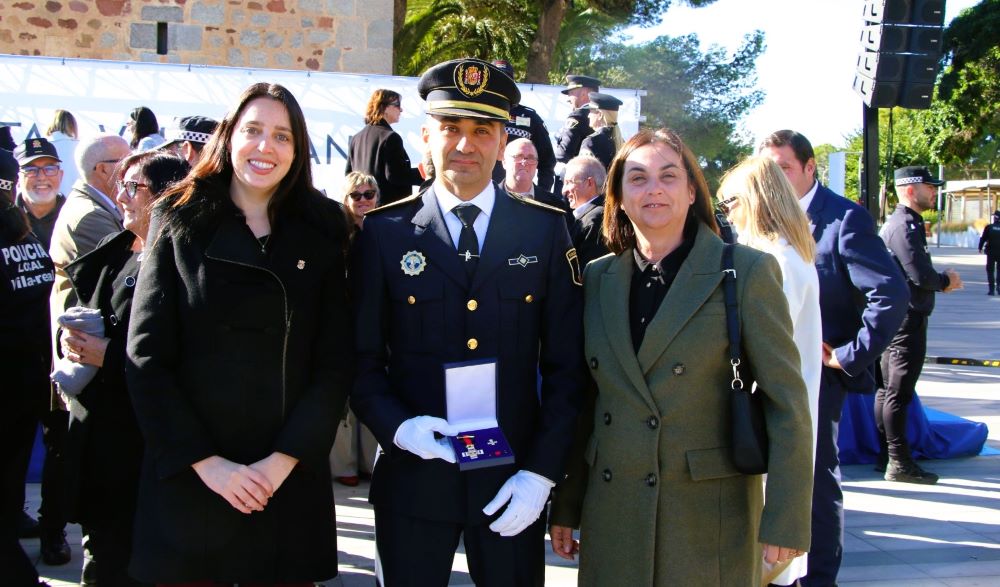 Torreblanca reconeix la labor heroica del cap de la Policia Local amb la Creu al Mèrit Policial